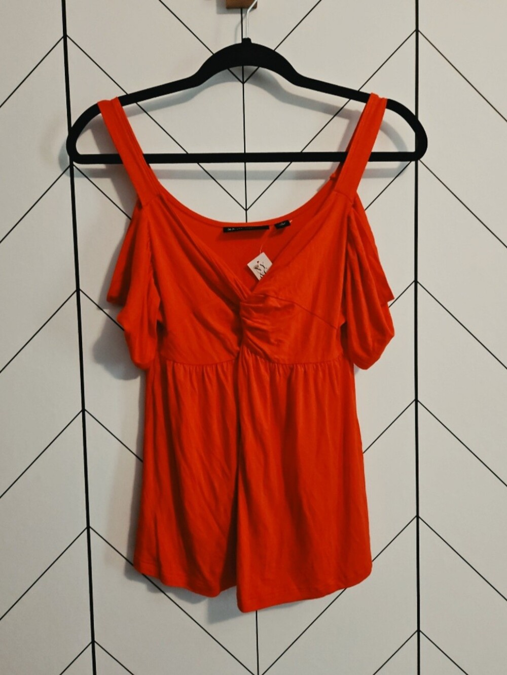 NY&C Red-Orange Cold Shoulder Top, Size Small